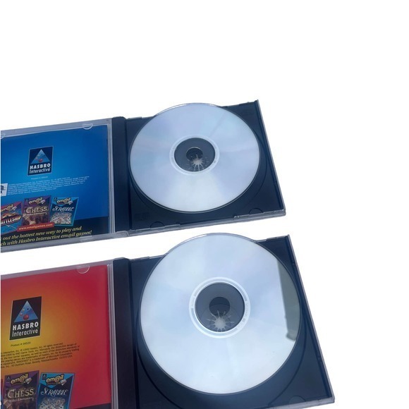 Parker Brothers Card Games & Board Games PC Discs Milton‎ Bradley Board - Picture 3 of 4